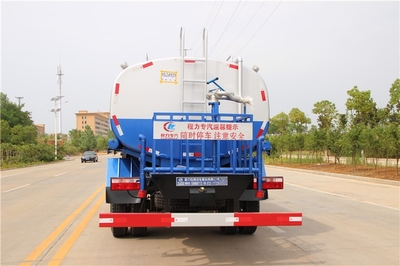 新年新氣象，福田3噸園林綠化噴灑車果園農(nóng)藥噴灑車灑水車環(huán)衛(wèi)車促銷進行中